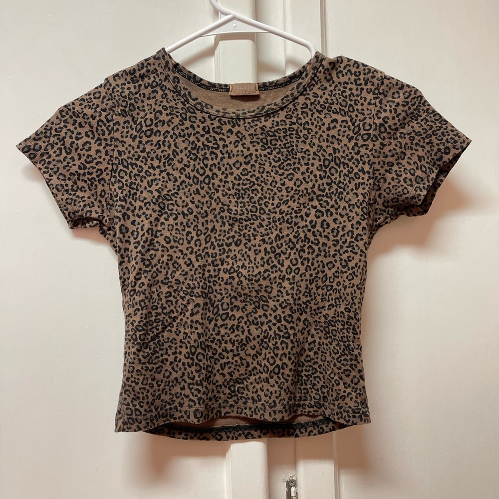 Brandy Melville / John Galt Cheetah Print Baby Tee